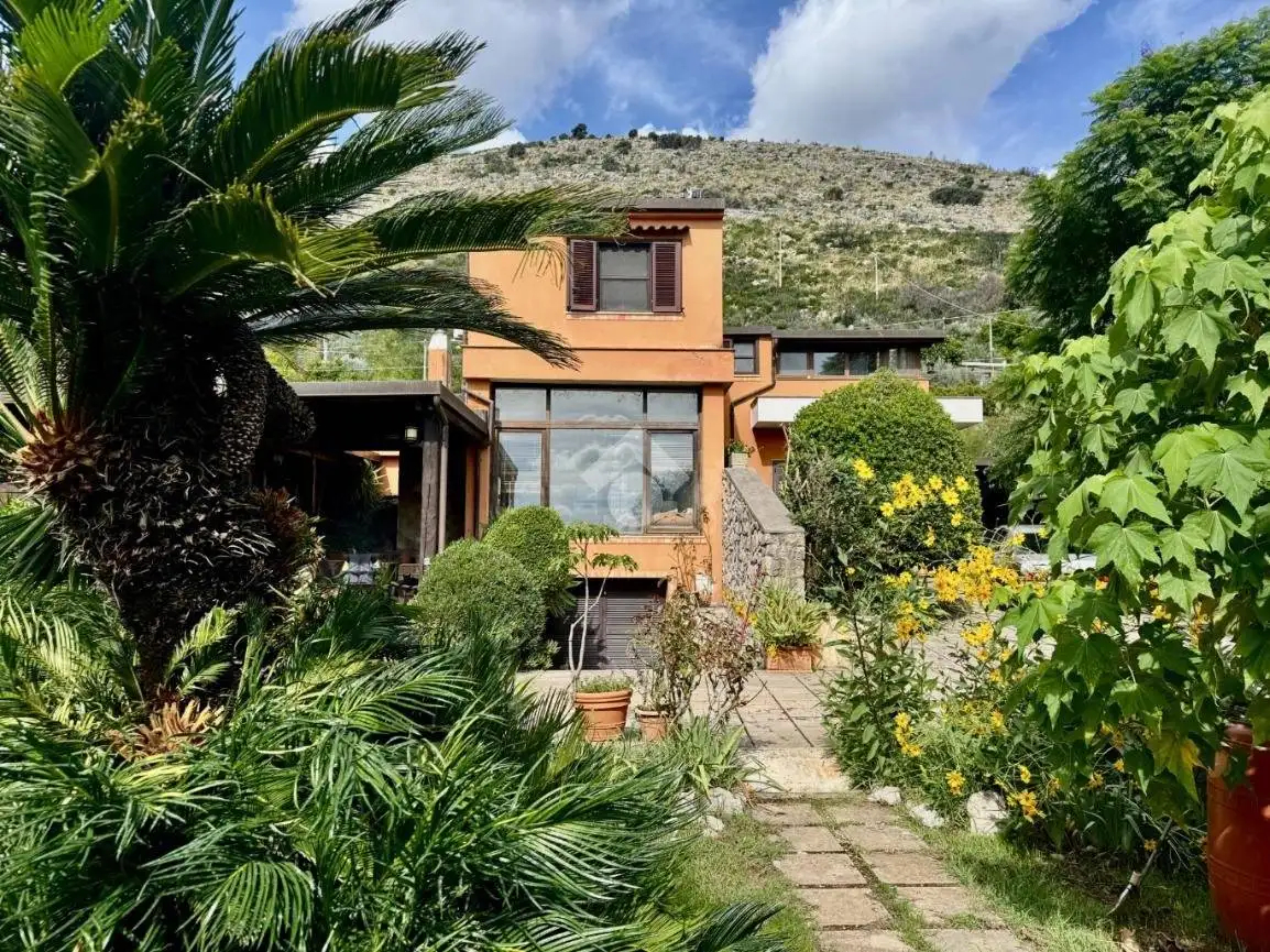 Villa in vendita a Terracina