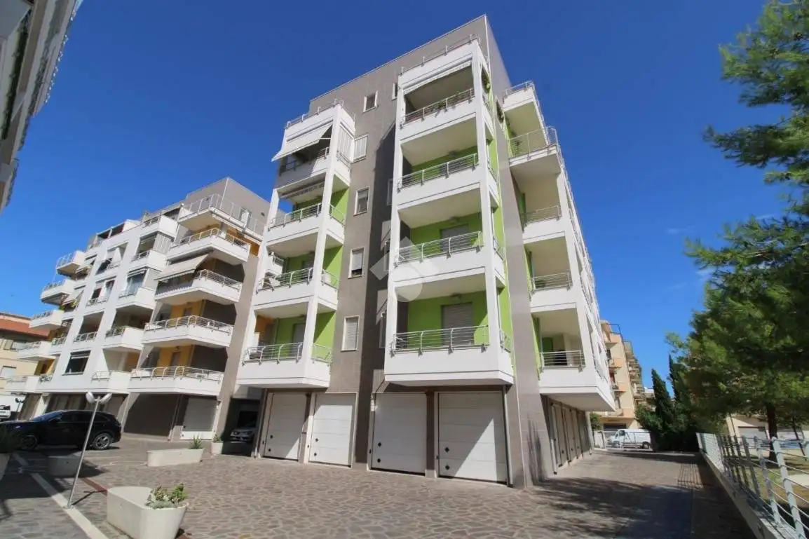 Appartamento in vendita a Pescara