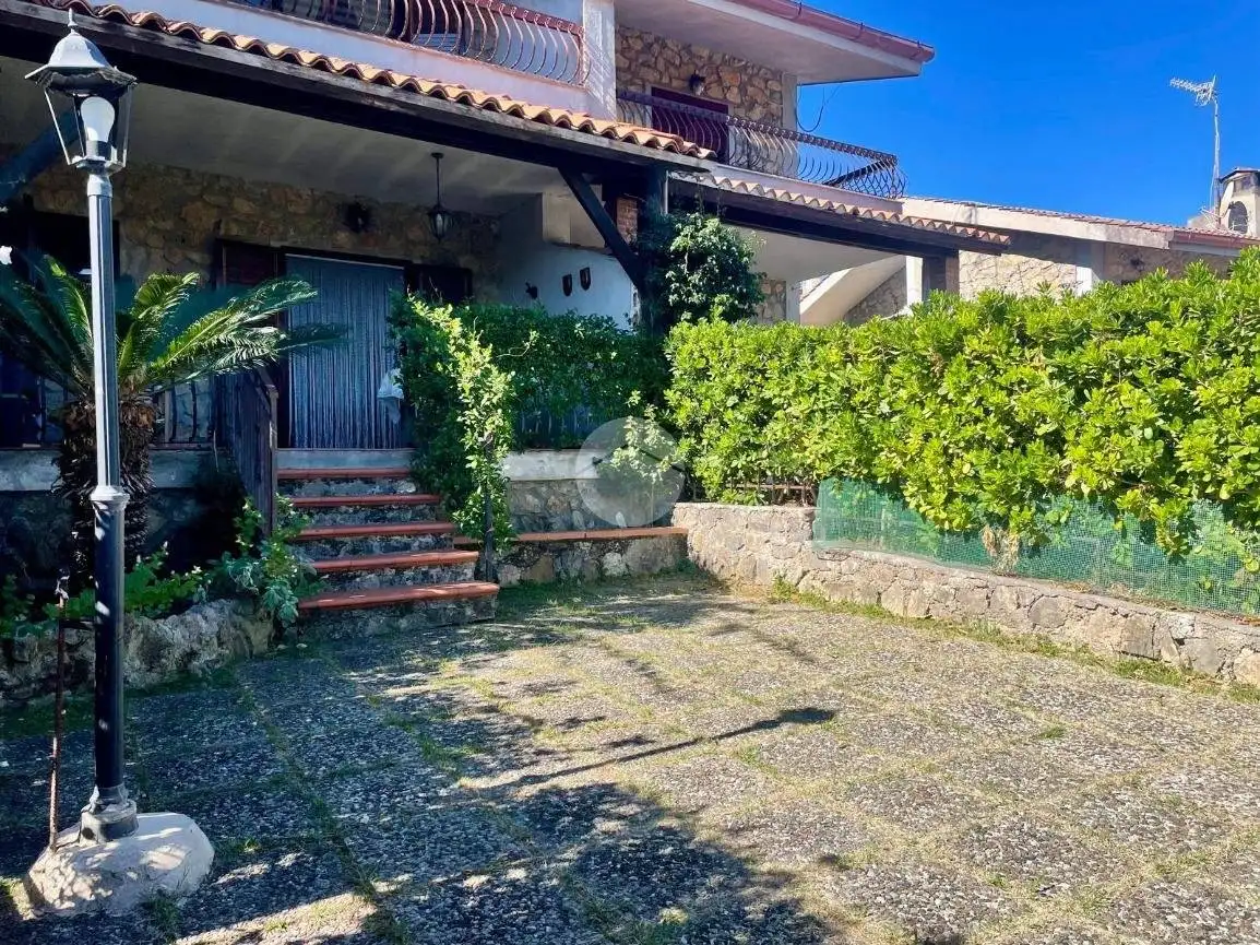 Villetta a schiera in vendita a Santa Marina