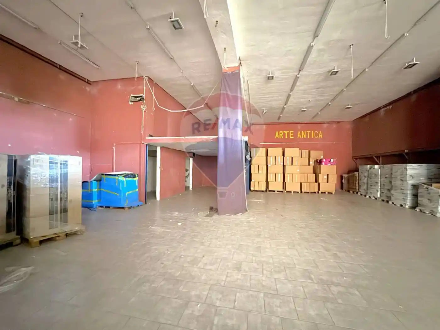 Palazzo - Edificio in Vendita - foto 2