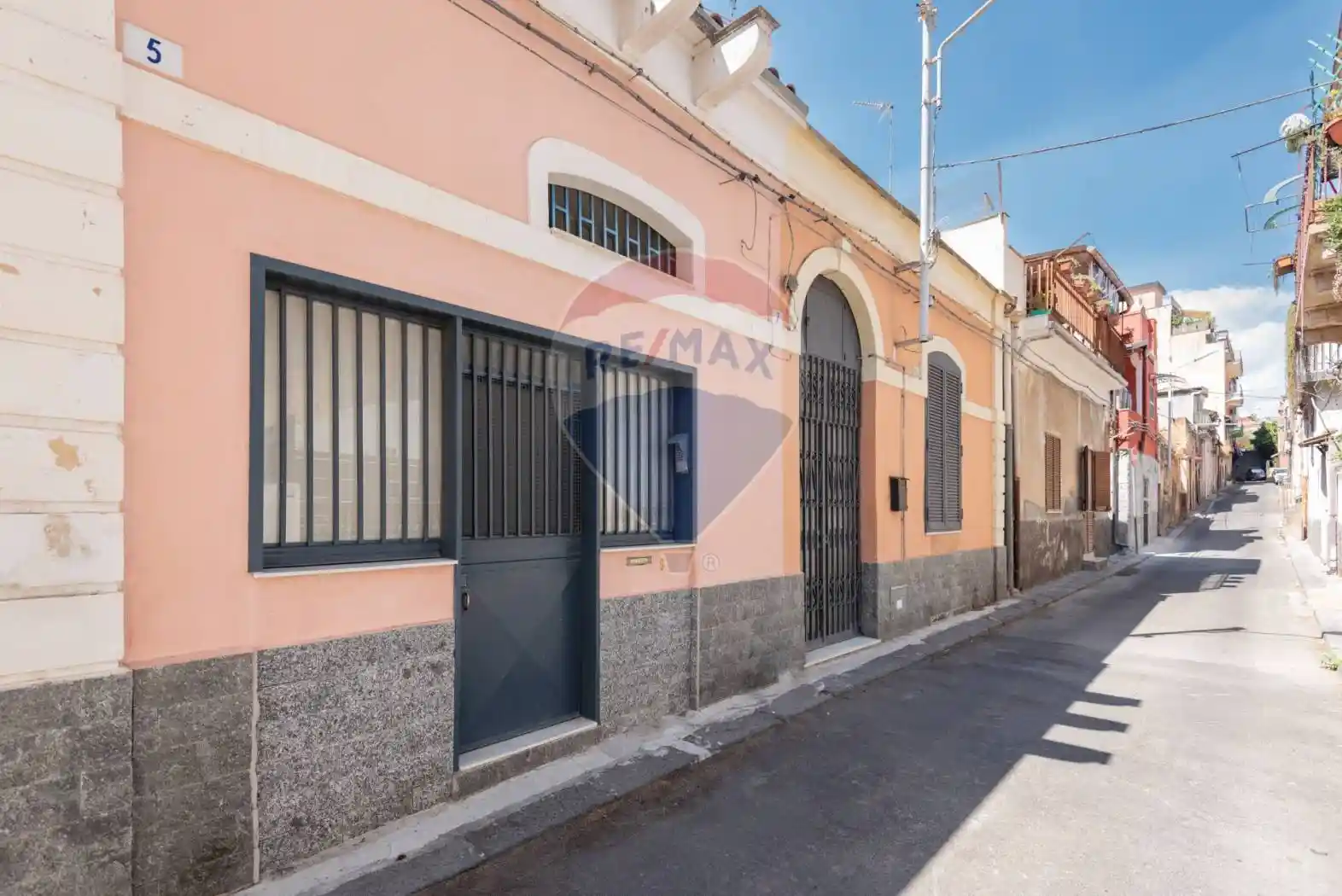 Casa indipendente in vendita a Catania