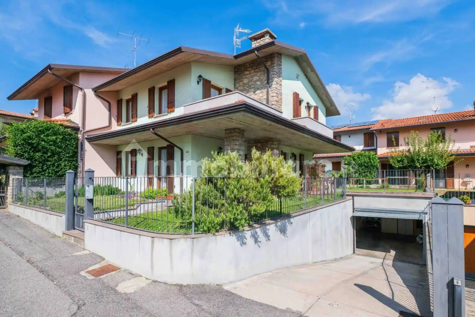 Villa bifamiliare via Padania snc, Corte Franca - foto 2