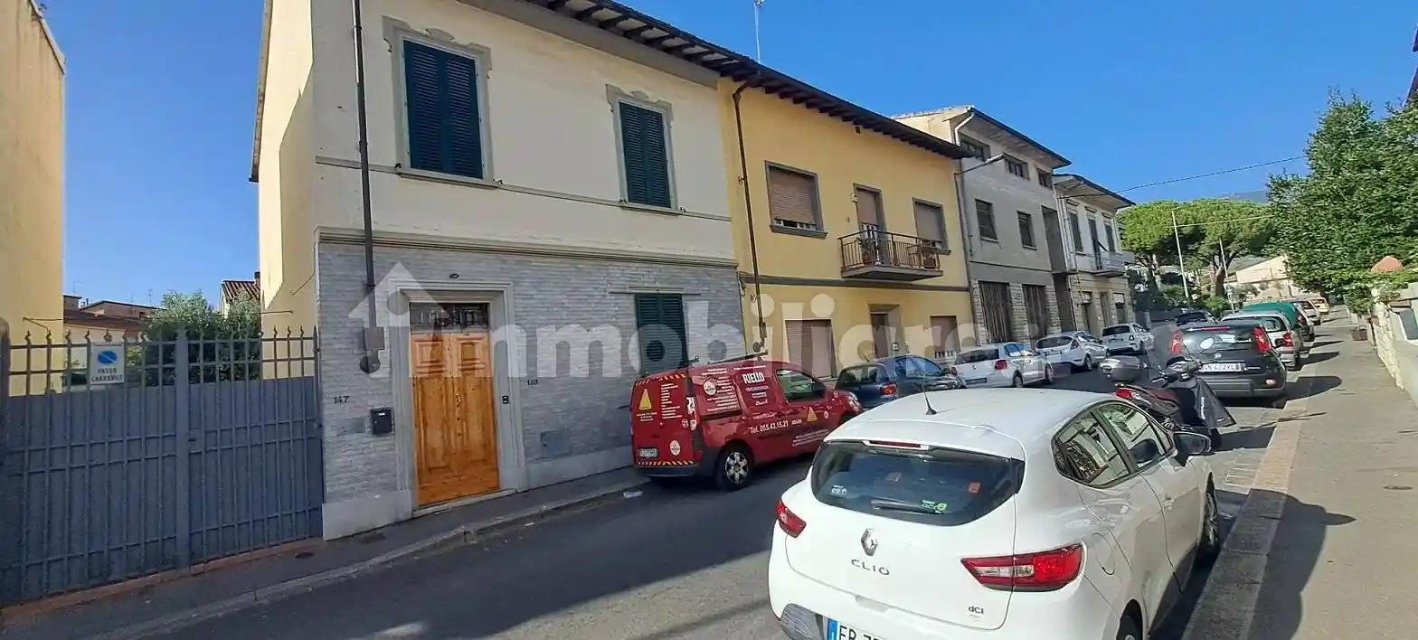 Casa indipendente in vendita a Sesto Fiorentino