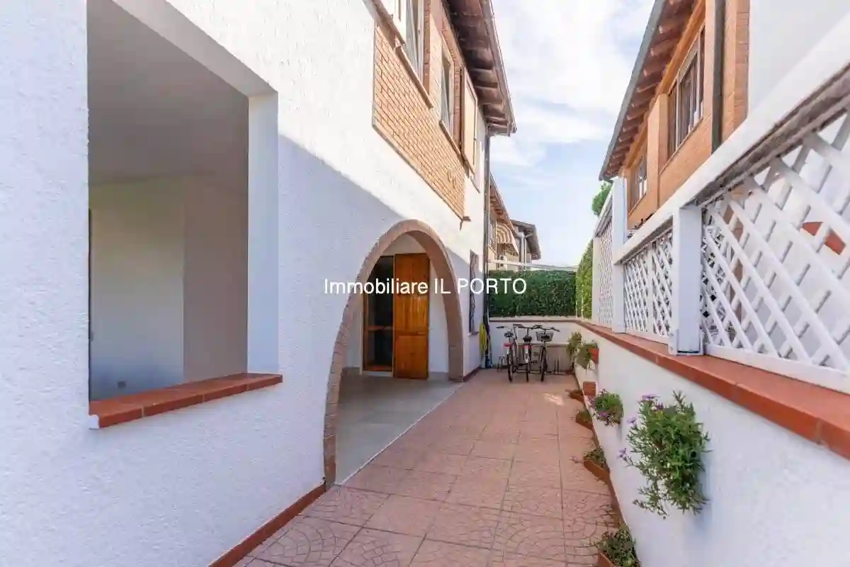 Villetta a schiera - foto 2