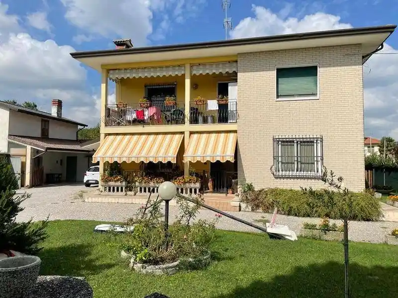 Casa indipendente in vendita a San Vito al Tagliamento