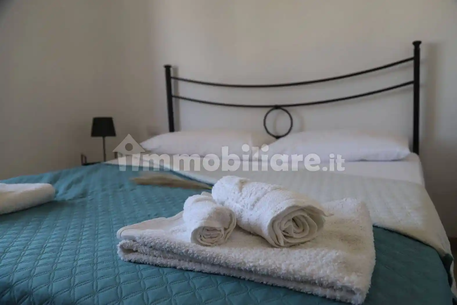 Palazzo - Edificio in Affitto - foto 2