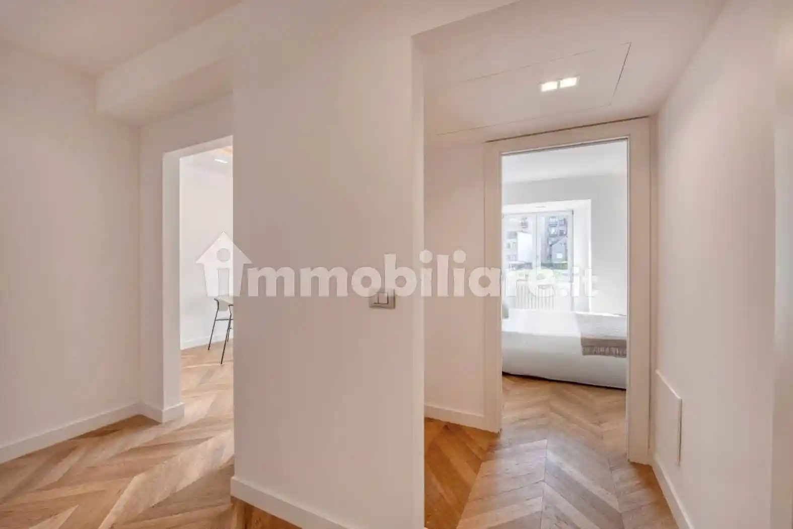 Bilocale via Arona 18, Sempione, Milano - foto 2