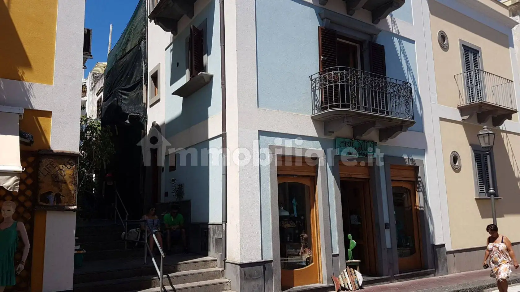 Appartamento in affitto a Lipari