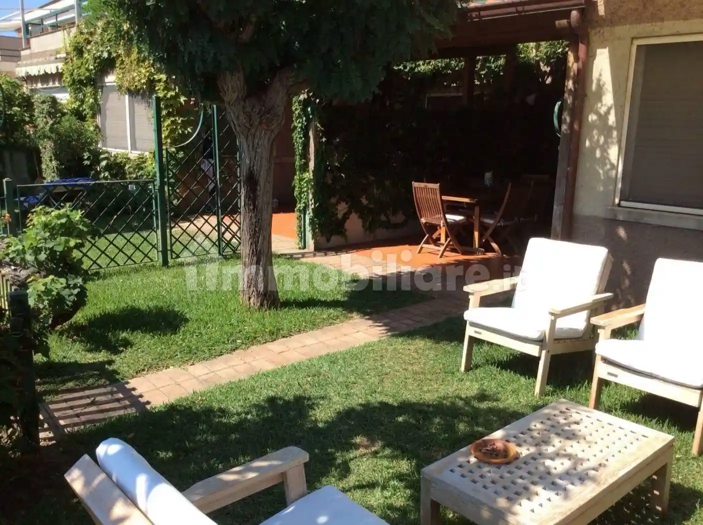 Appartamento in vendita a Stalettì