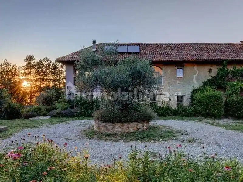 Terratetto unifamiliare 172 m², ottimo stato, Cortemilia - foto 3