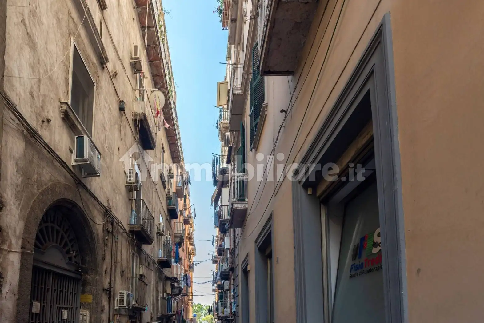 Appartamento in vendita a Napoli