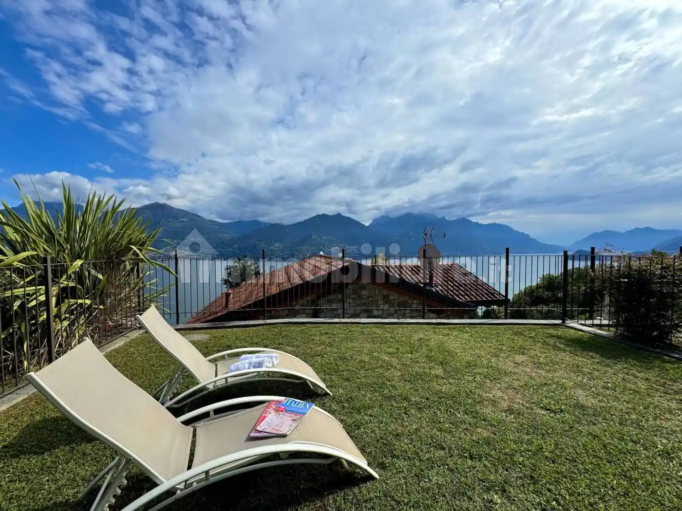 Casa indipendente in vendita a Plesio