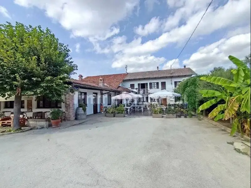 Rustico - Casale in vendita a Lequio Tanaro