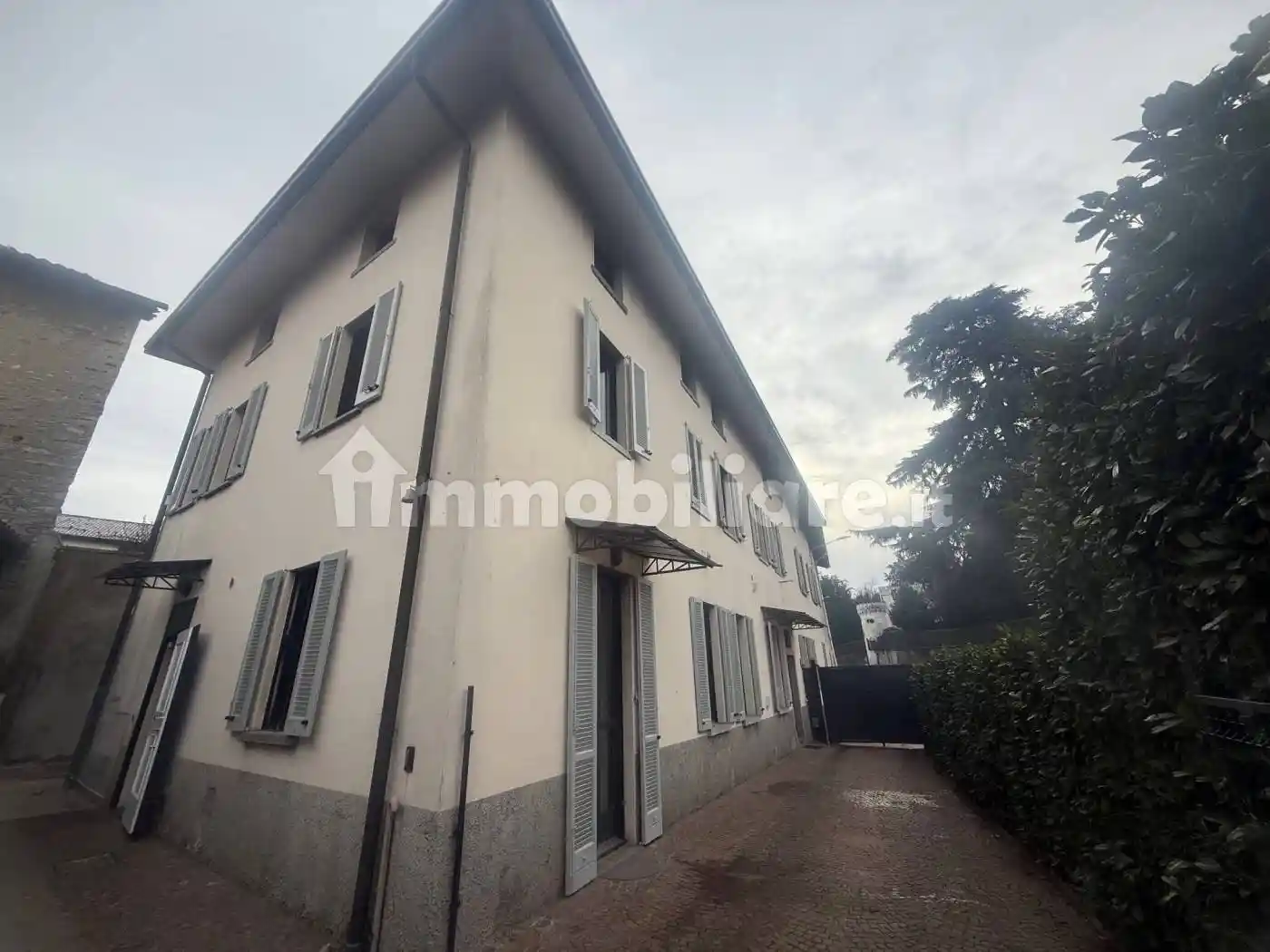 Villa in vendita a Fino Mornasco