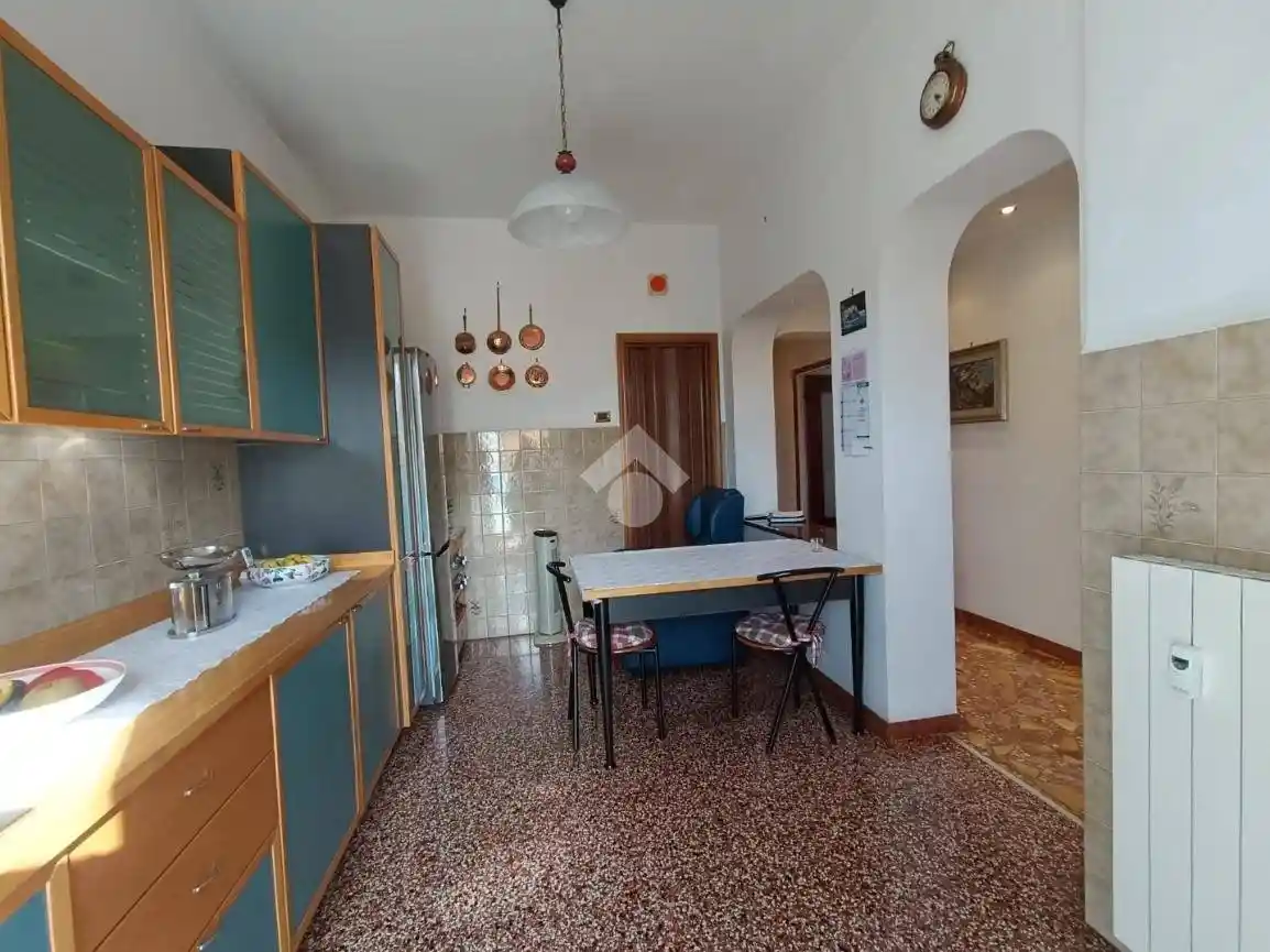 Appartamento in vendita a Genova
