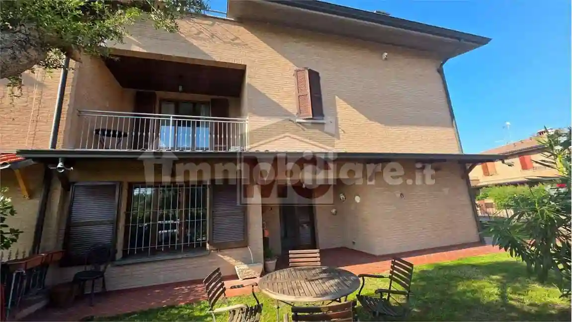 Villetta a schiera - foto 2