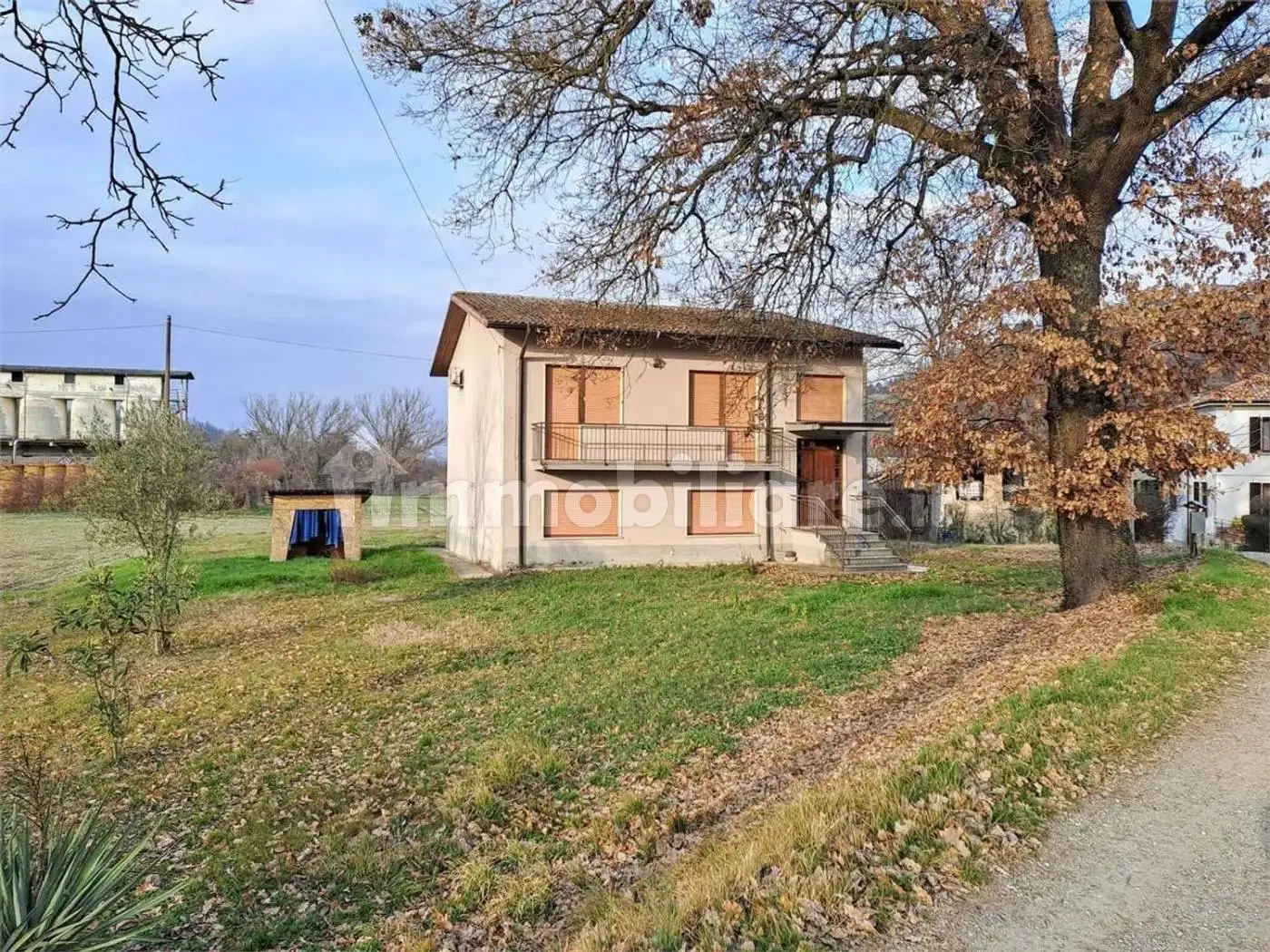 Villa in vendita a Torrazza Coste
