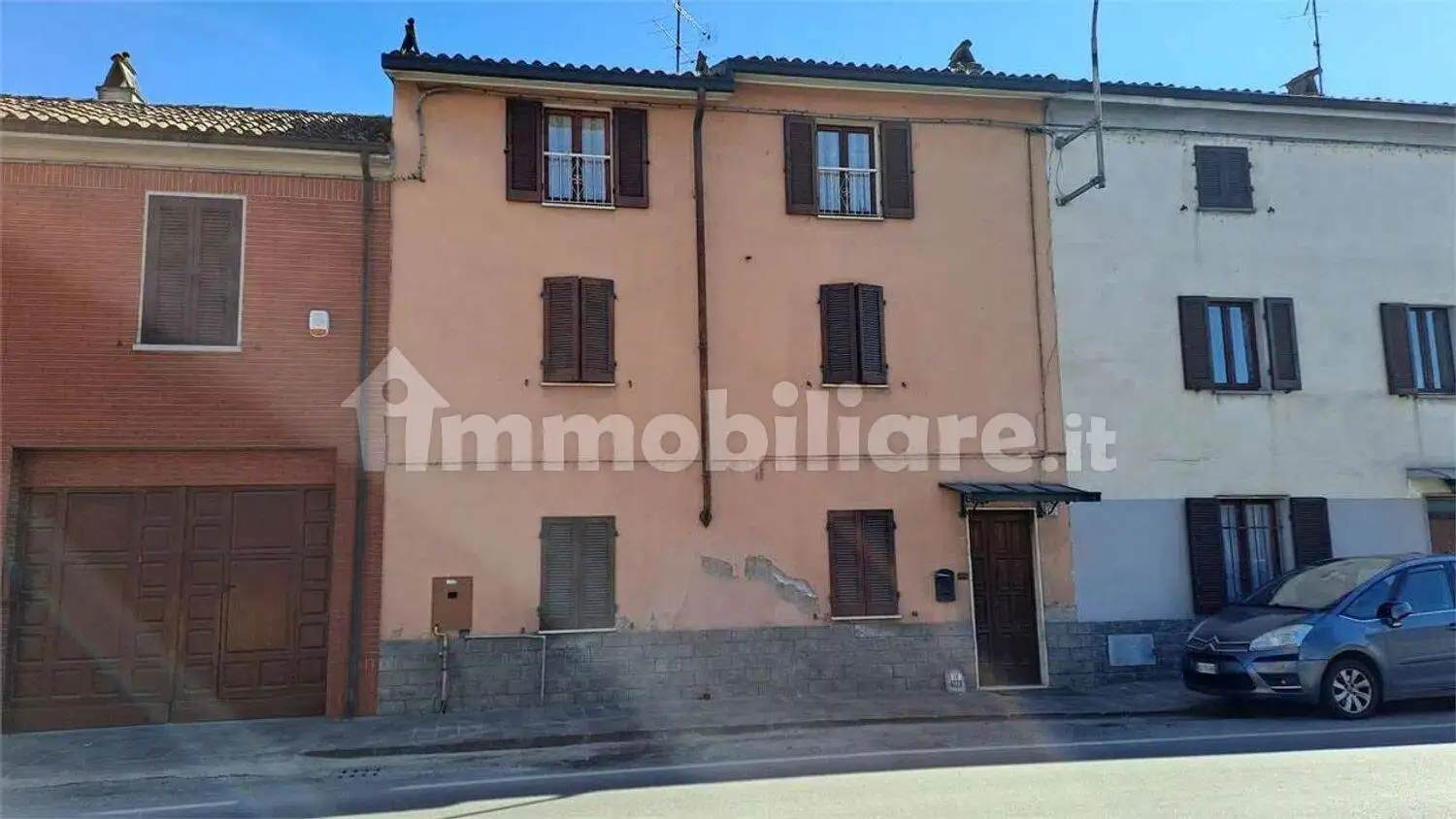 Villa in vendita a Corvino San Quirico