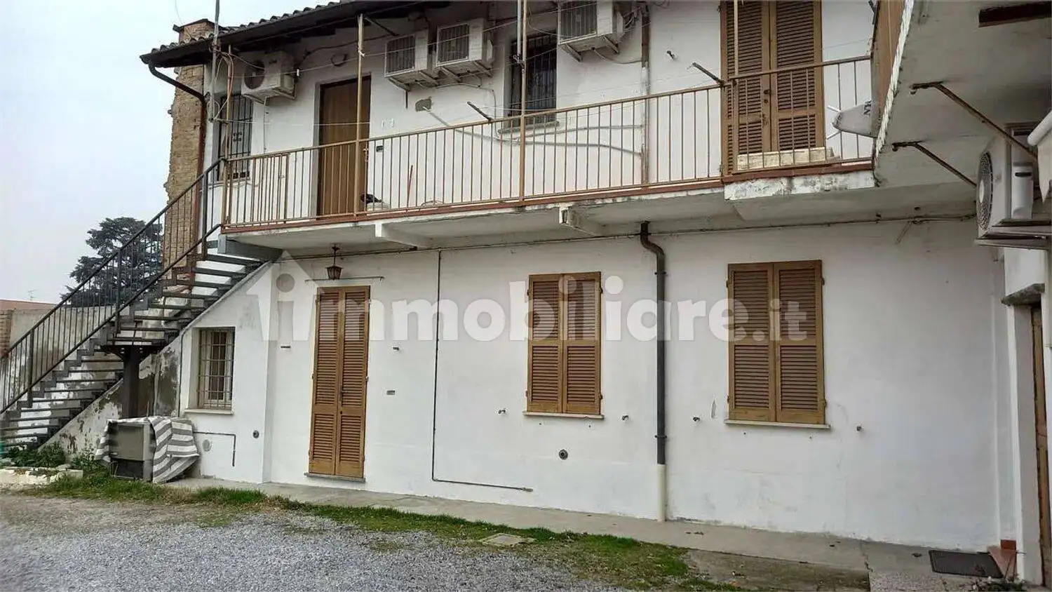 Appartamento in vendita a Montebello della Battaglia