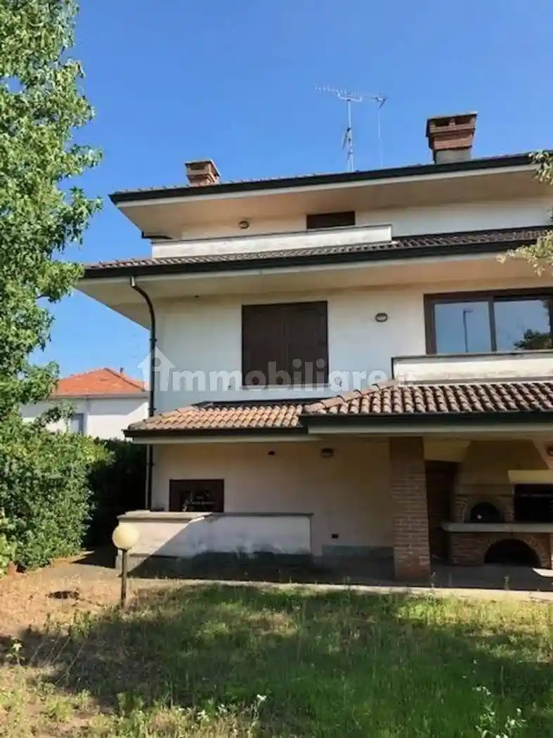 Villa in vendita a Vigevano