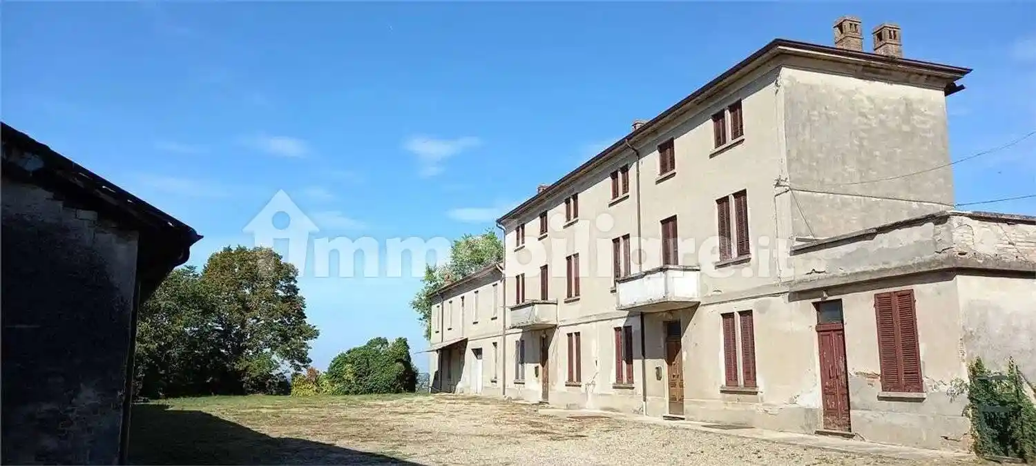 Rustico - Casale in vendita a Corvino San Quirico