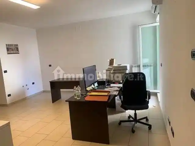 Trilocale via Camillo Corradini 119, Centro, Avezzano - foto 4