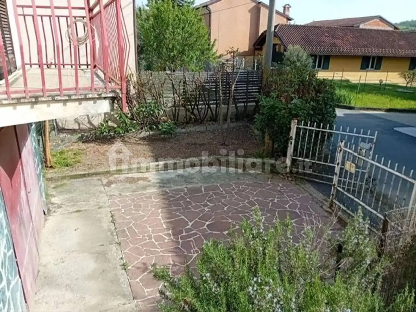 Villa unifamiliare via Per Berzano San C., Berzano di Tortona - foto 5