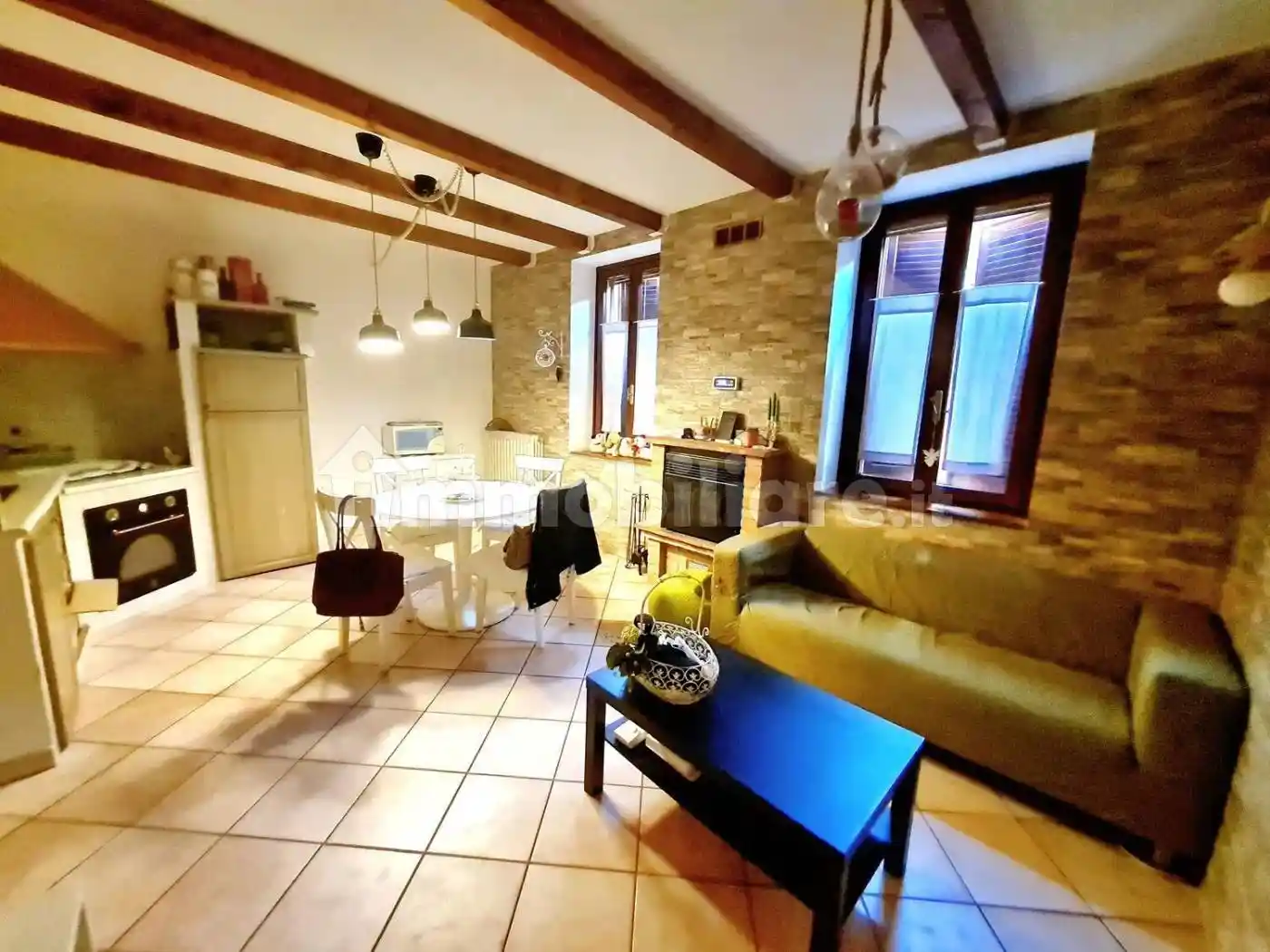 Casa indipendente in vendita a Tortona