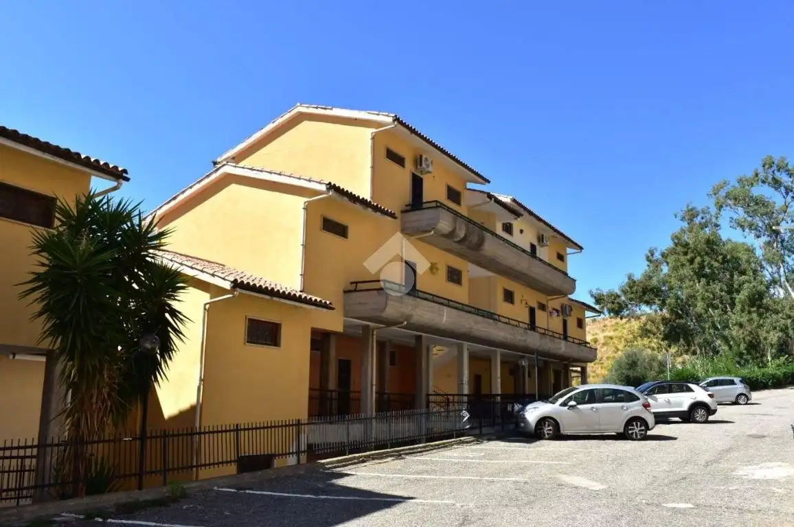 Appartamento in vendita a Acquappesa