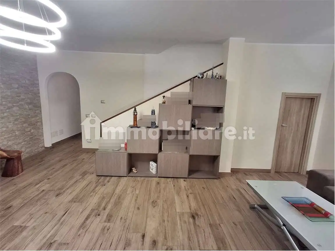 Villa a schiera via Papa Giovanni XXIII, 14, Casarile - foto 4