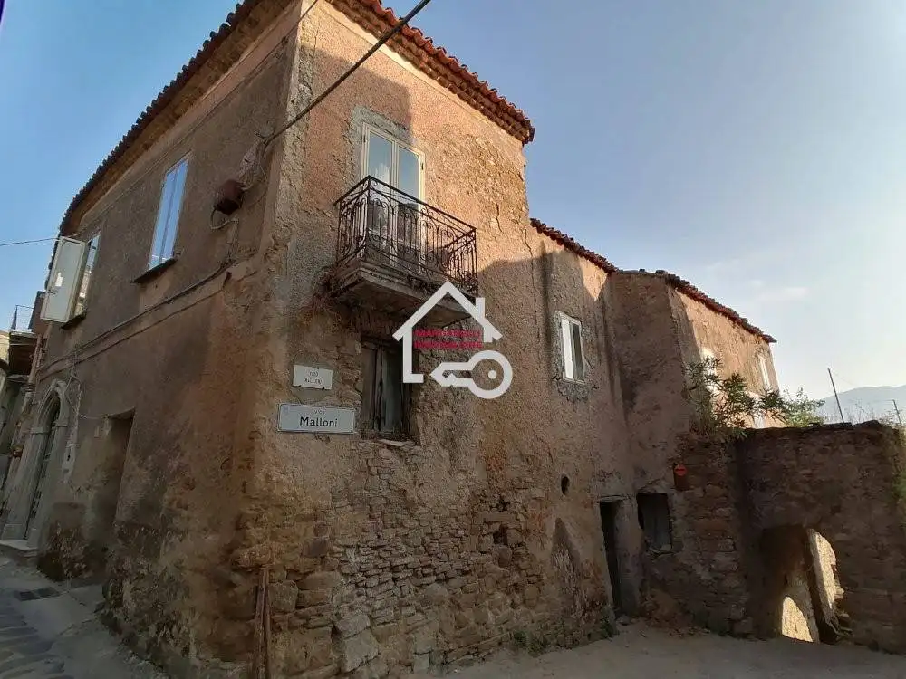 Palazzo - Edificio in vendita a Cicerale