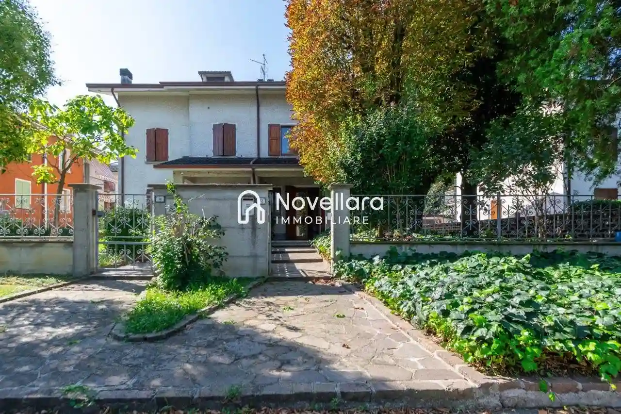 Villetta a schiera - foto 2