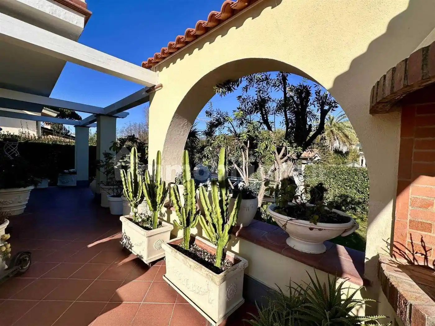 Villa in vendita a Forte dei Marmi