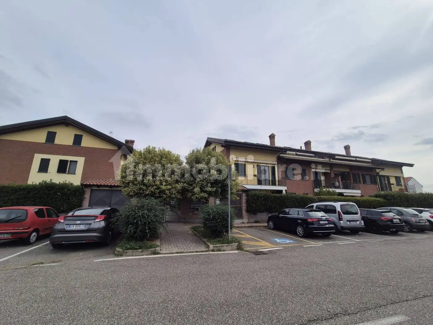 Appartamento in vendita a Marcallo con Casone