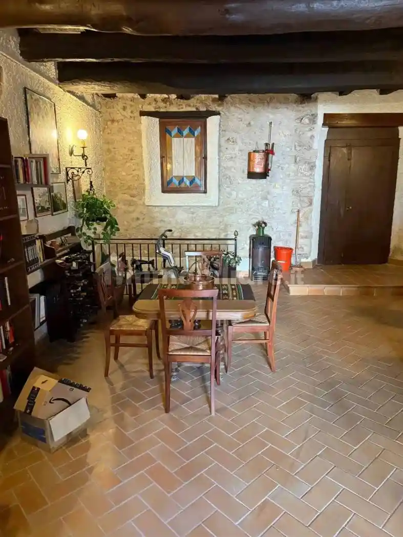 Villa unifamiliare piazza San Maria Maggiore, 4, Falvaterra - foto 5