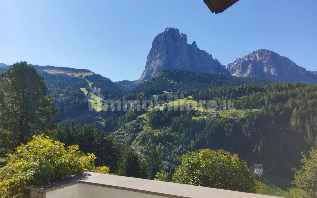 Appartamento in vendita a Santa Cristina Valgardena