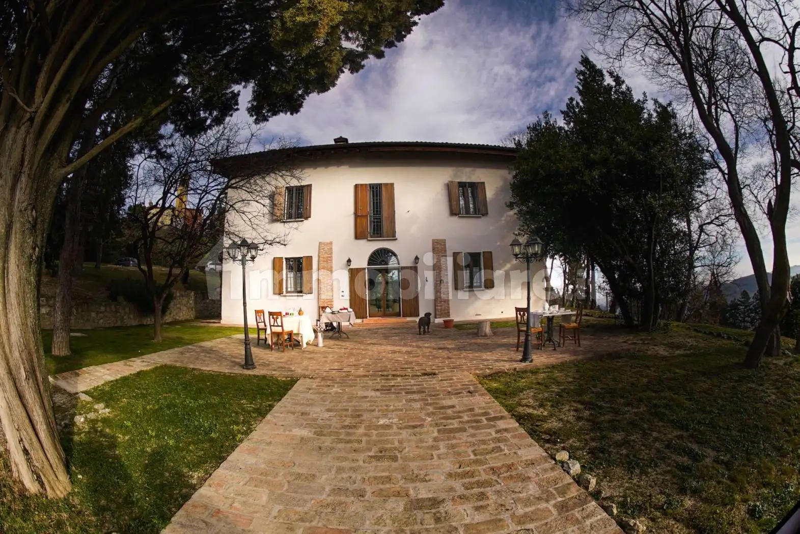 Villa in vendita a Pianoro