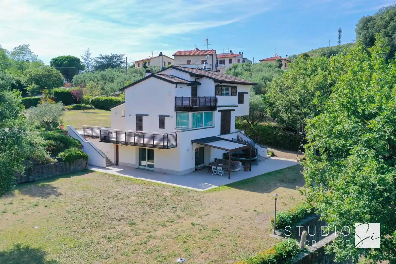 Villa in vendita a Lamporecchio