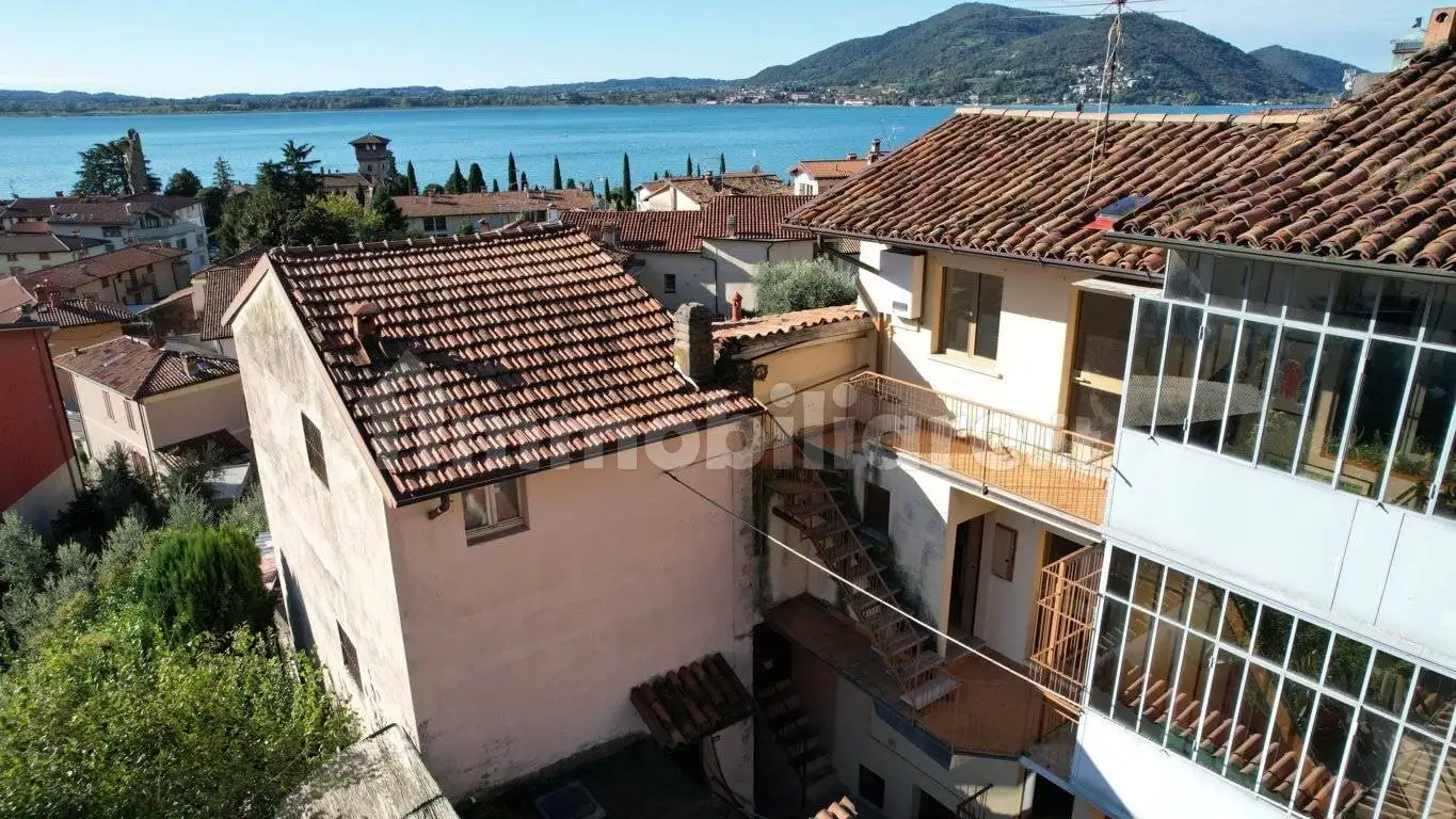 Casa indipendente in vendita a Predore