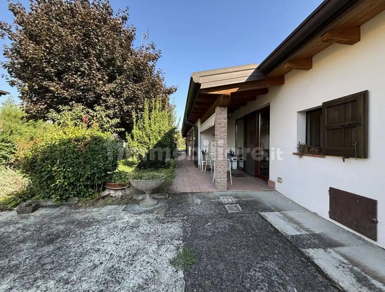 Casa indipendente in vendita a Colorno