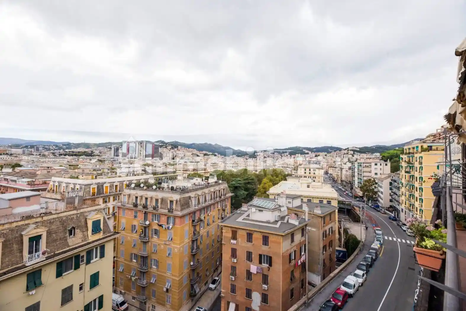 Appartamento in vendita a Genova
