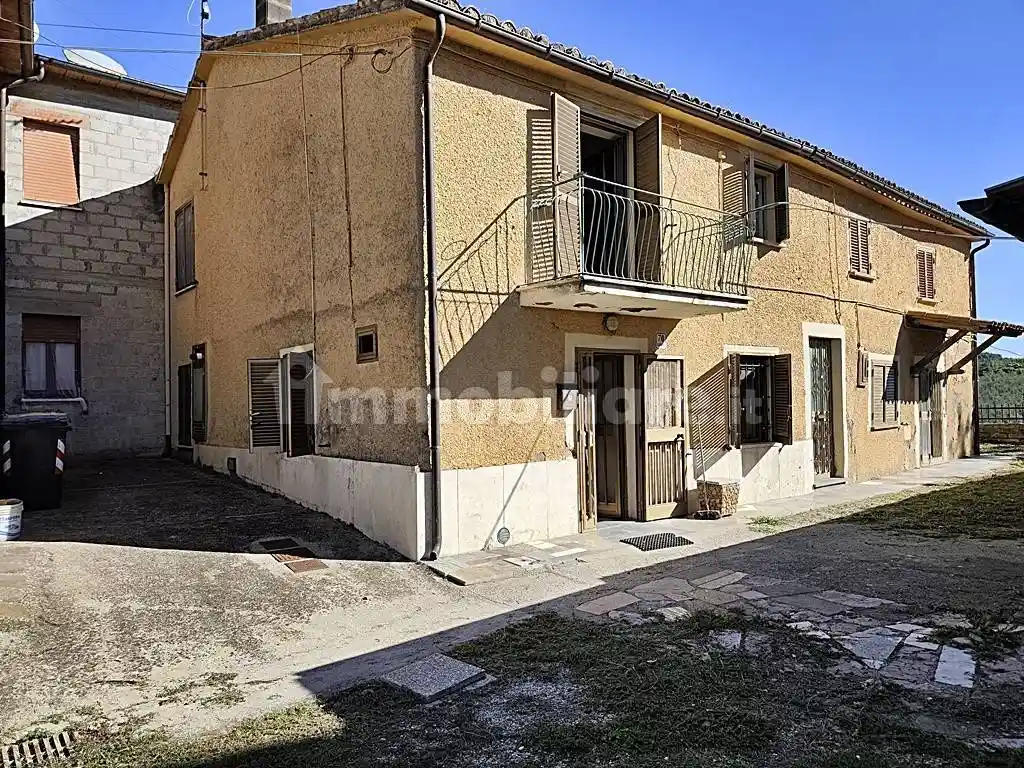 Casa indipendente in vendita a Orvieto