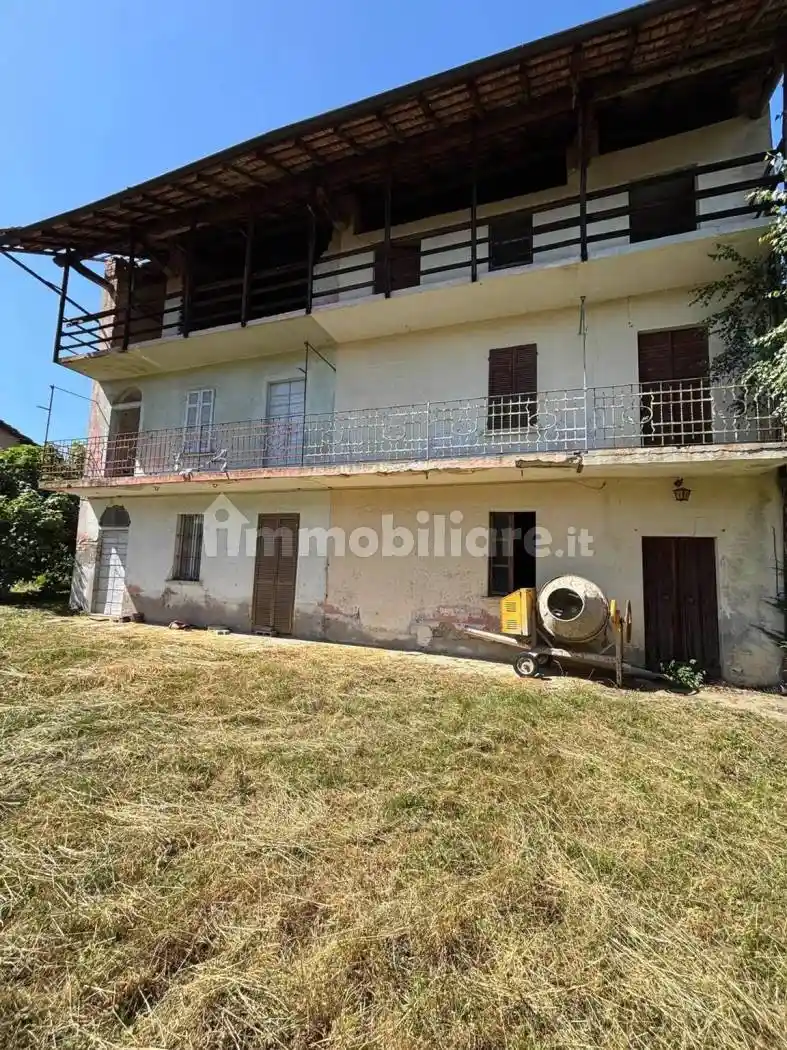 Villa unifamiliare 240 m², Bogogno - foto 4