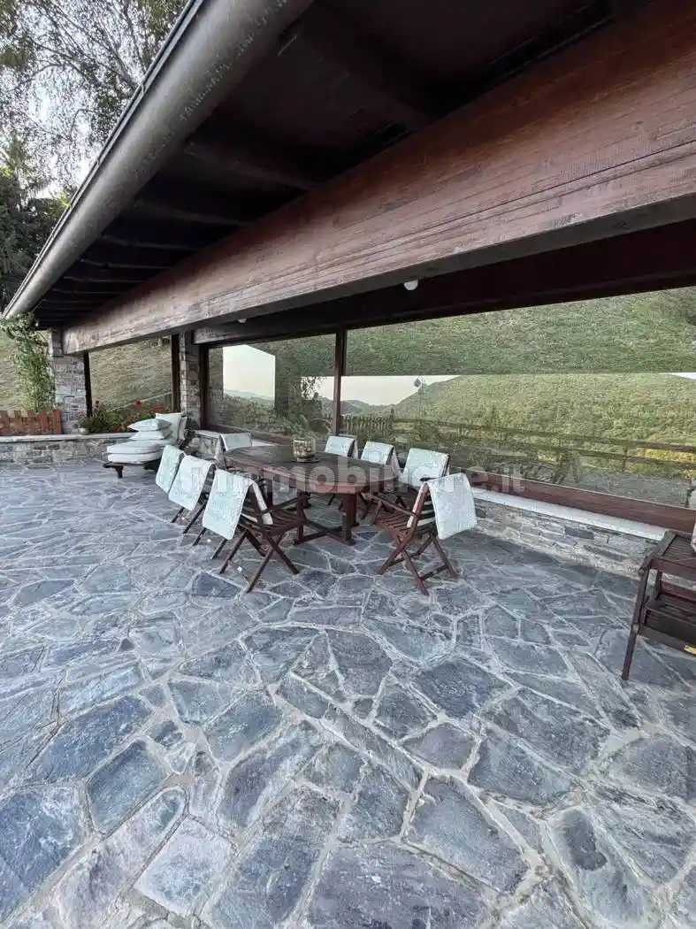 Villa unifamiliare 285 m², Centro, Armeno - foto 4