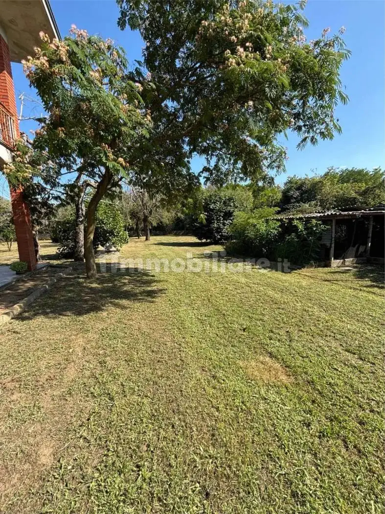 Villa unifamiliare 350 m², Cressa - foto 3