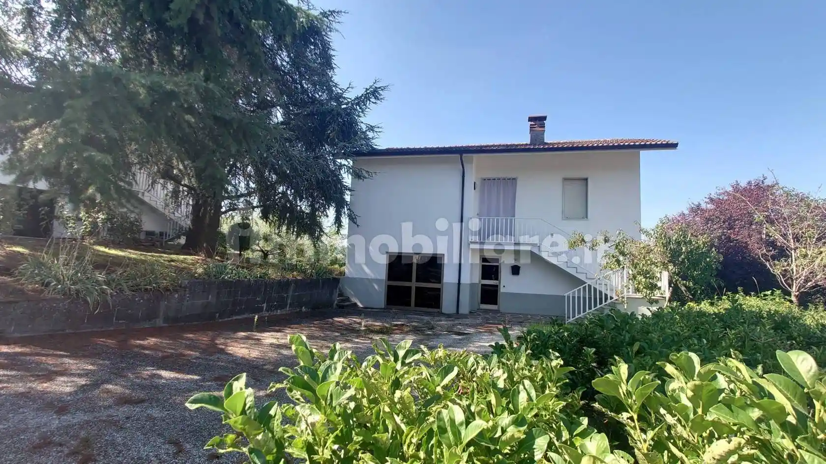 Villa in vendita a Carpaneto Piacentino