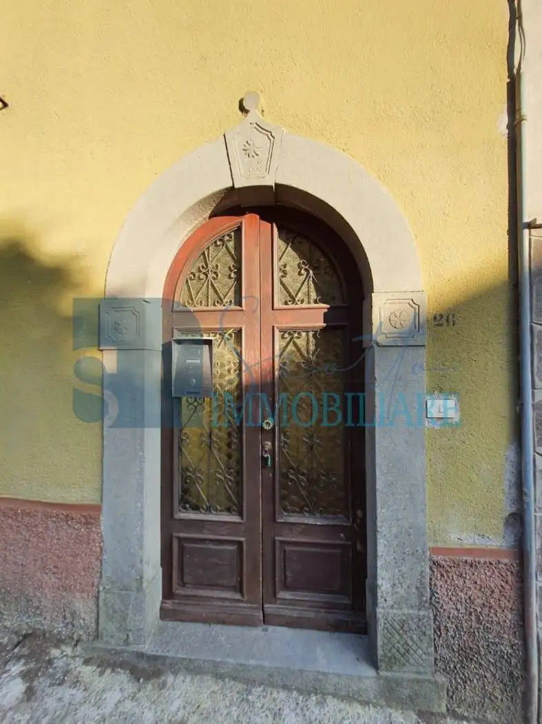 Terratetto unifamiliare via Roma 24, Centro, Comano - foto 3