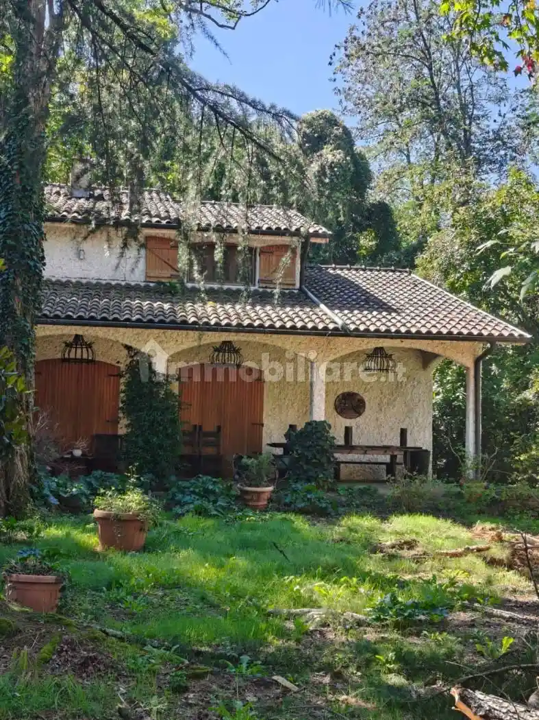 Villa in vendita a Licciana Nardi