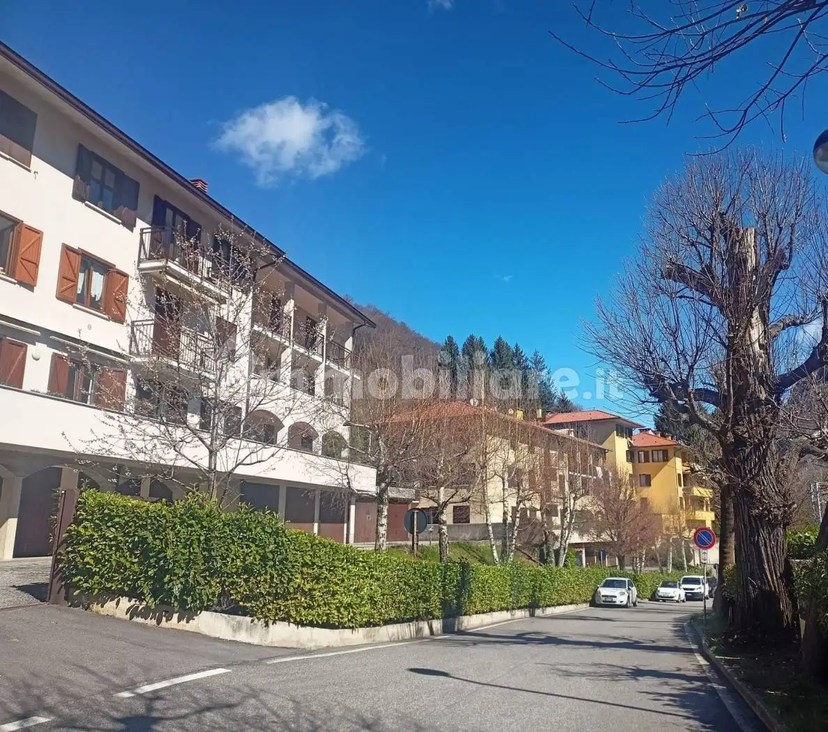 Appartamento in vendita a Ballabio