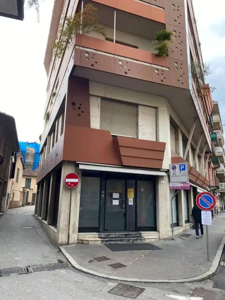 Appartamento in vendita a Luino